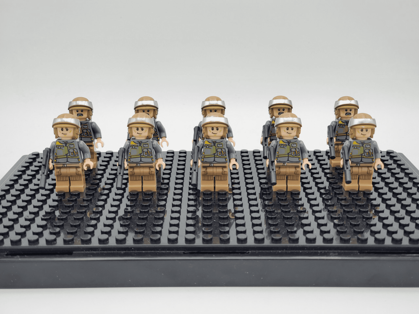 Space War Theme Rebel Alliance Troopers Block Figures Set