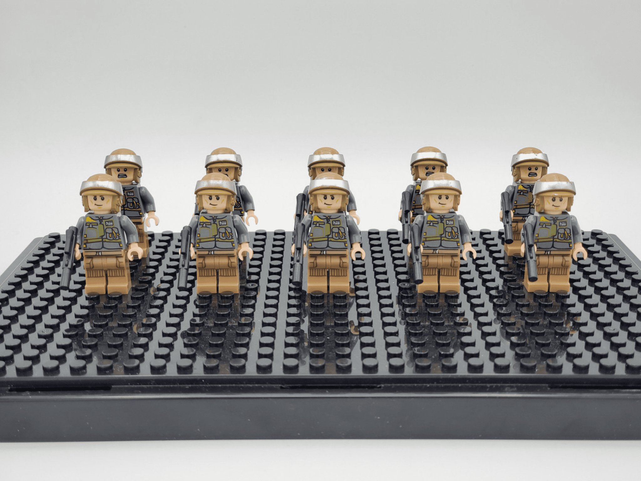 Space War Theme Rebel Alliance Troopers Block Figures Set