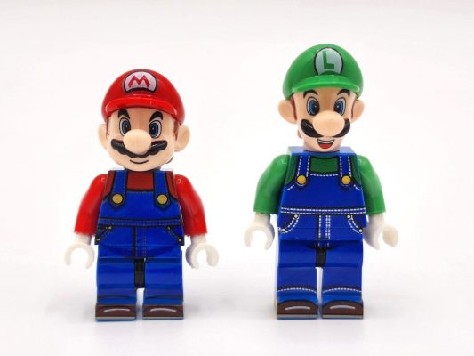 Super Mario Brothers Bowser Mario Luigi Toad Princess Yoshi Block Figures Set