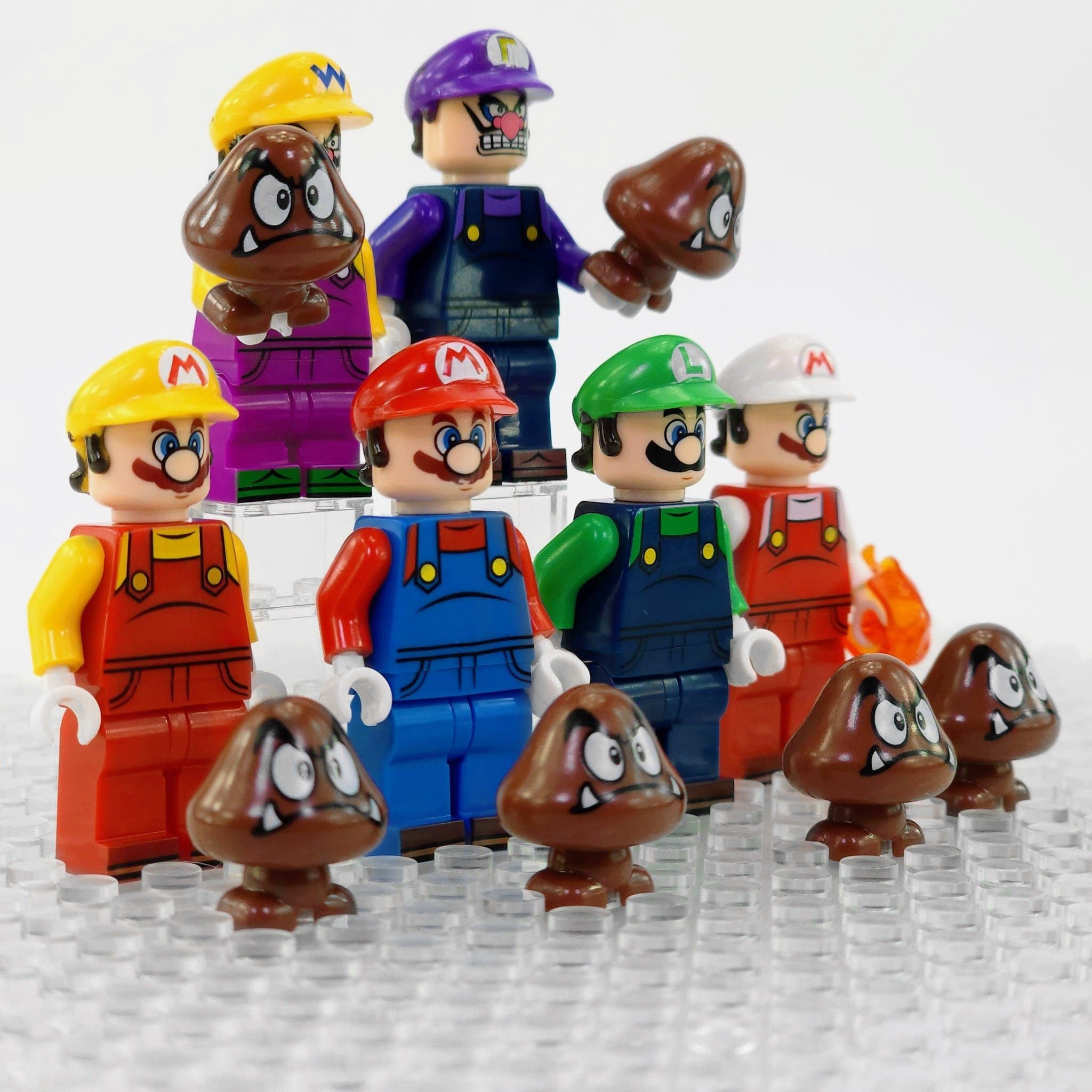 Super Mario Brothers Mario Luigi Wario Minifigure Set
